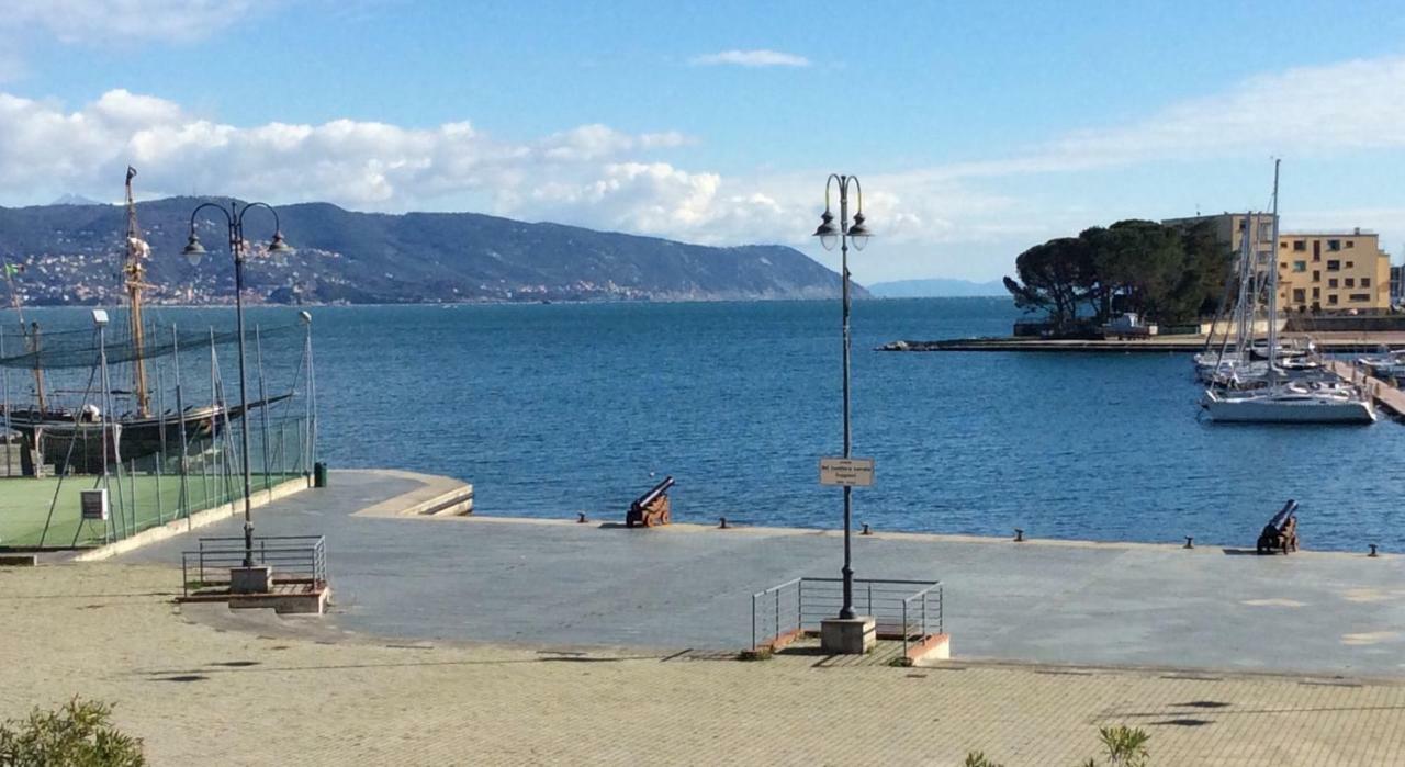 Stella Di Mare Lägenhet La Spezia Exteriör bild